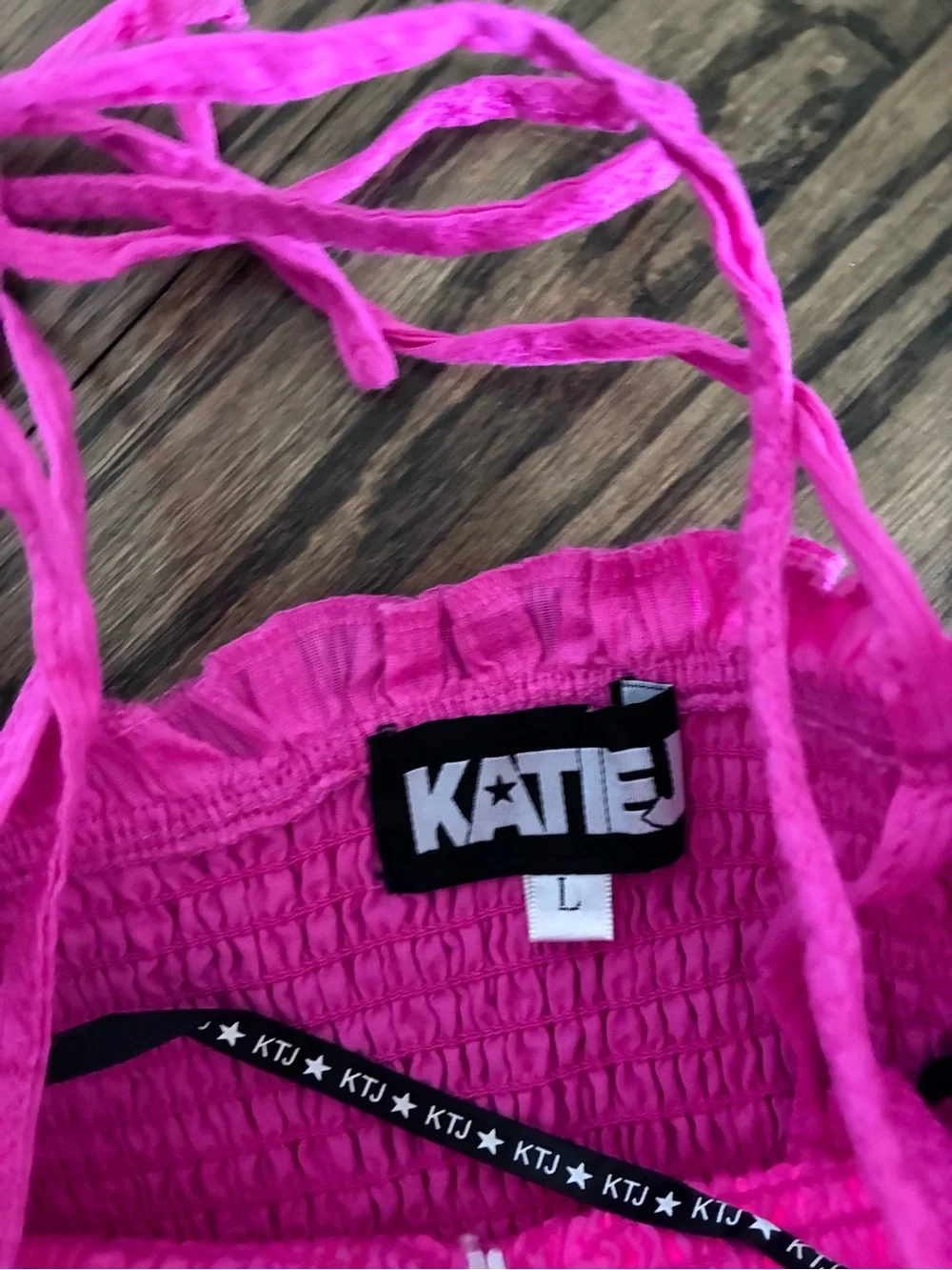 Katie J NYC bright hot
